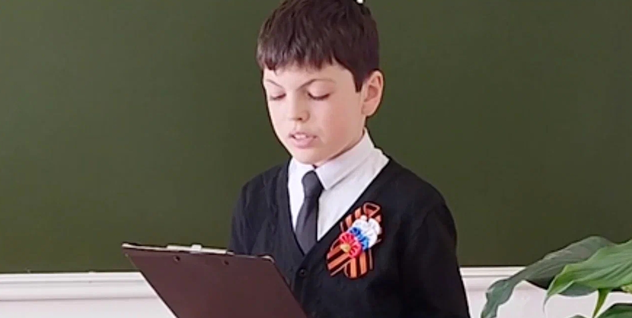 Владислав Добрынин стал победителем отборочной игры чемпионата по чтению вслух «Страница’23»