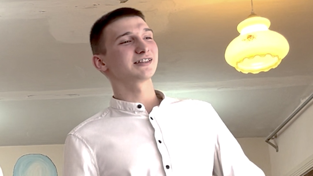 Иван Каун выиграл отборочный тур чемпионата по чтению вслух среди старшеклассников «Страница’23»